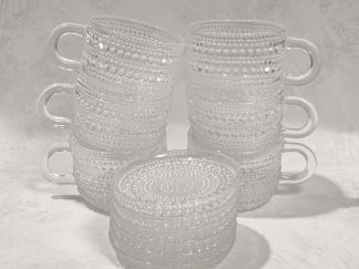 Nuutajärven Lasi Kastehelmi kuppi ja asetti, Oiva Toikka