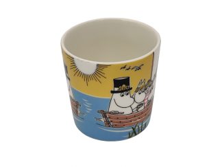 Muumimuki Purjehtien Tahmatassun ja Tuutikin kanssa