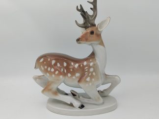 Lomonosovin posliininen kaurisfiguuri, suunnittelija B. Vorobjev