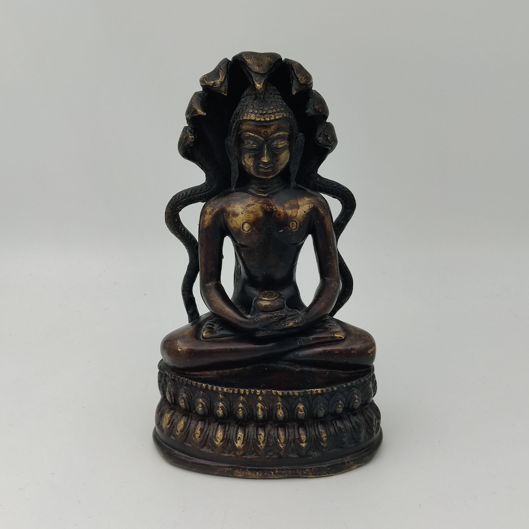 Meditoiva patsas Gautama Buddha